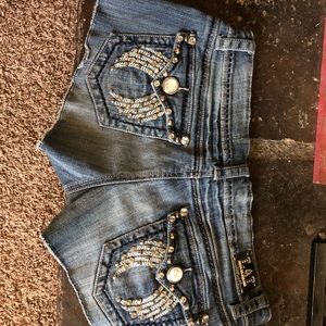 LA IDOL shorts